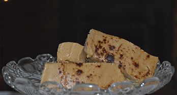 Kivessa jauhettu turron 300 g
